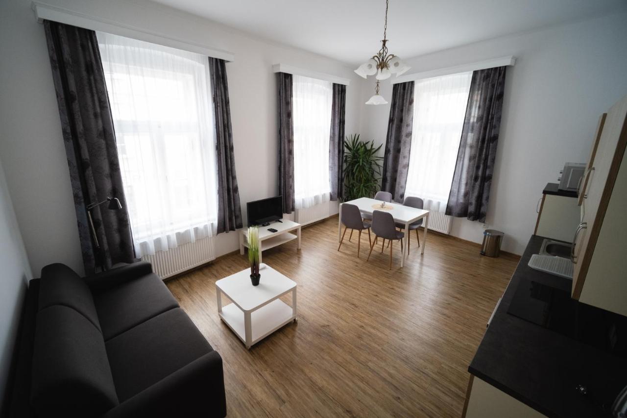 Apartmany 21 トレボン エクステリア 写真