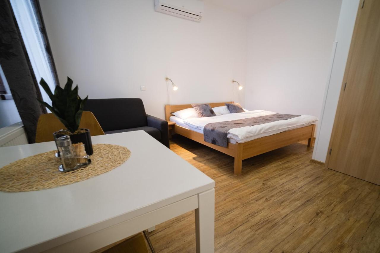 Apartmany 21 トレボン エクステリア 写真